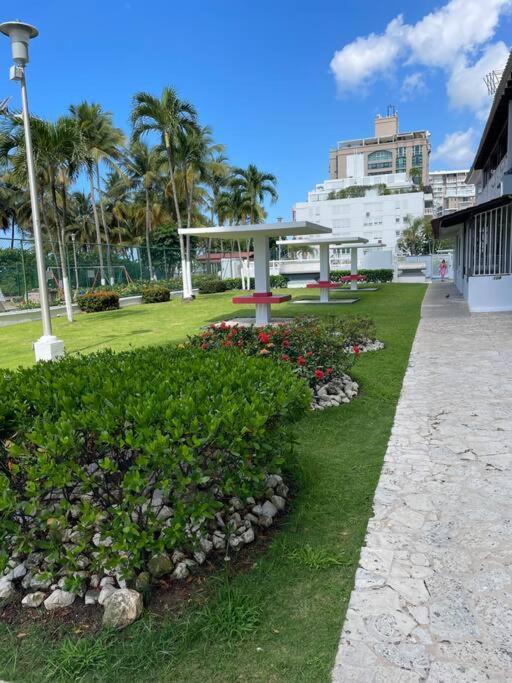 Ocean Front Condo In Isla Verde! San Juan Exterior foto