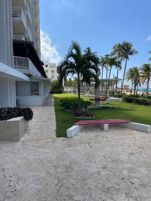 Ocean Front Condo In Isla Verde! San Juan Exterior foto