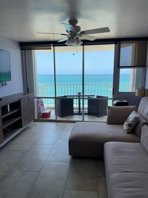 Ocean Front Condo In Isla Verde! San Juan Exterior foto